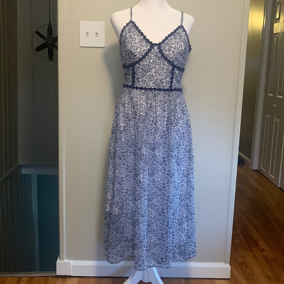 NSR Prairie WHITE & BLUE Floral LACE Tea Party MIDI DRESS - Picture 2 of 10
